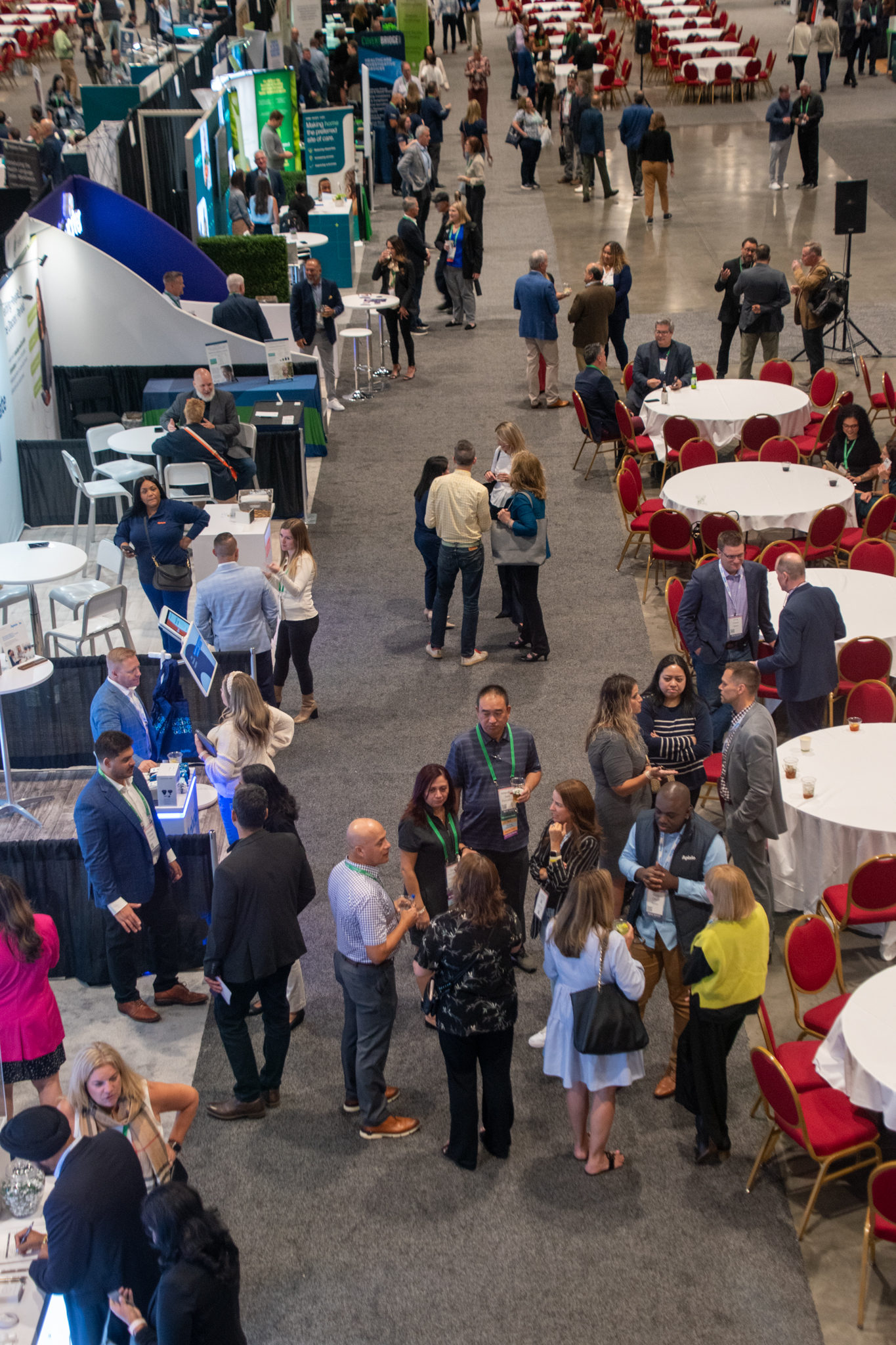 Overhead image of attendees in the exhibit hall at RISE West 2025