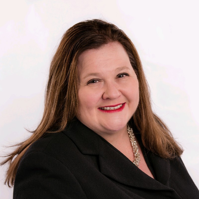 Headshot for Carolyn Kapustij